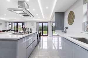 Photo 32- click for photo gallery